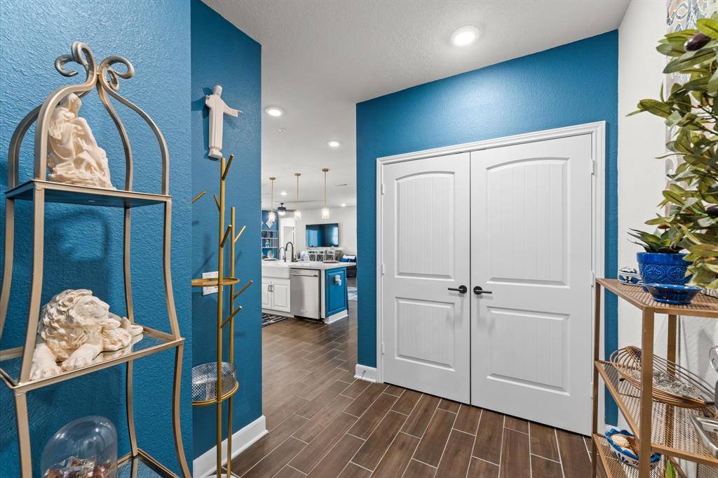 Houston, TX 77055,6804 Westview DR #2207