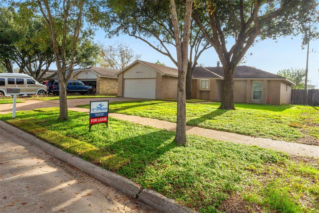 Katy, TX 77493,24015 Silversmith LN