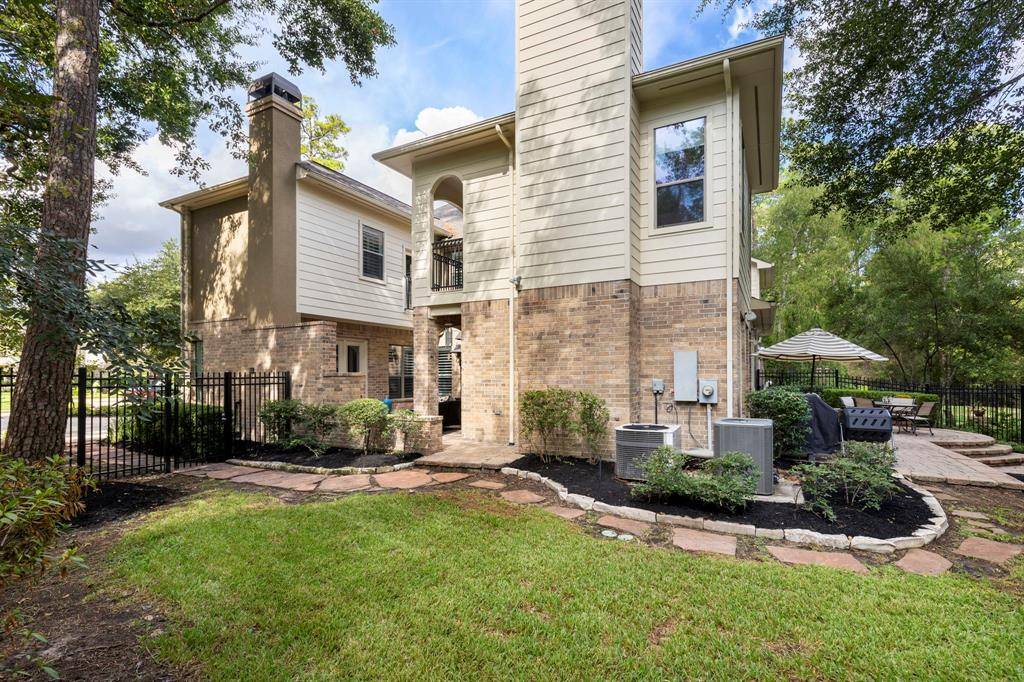 The Woodlands, TX 77380,10 Mill Point PL