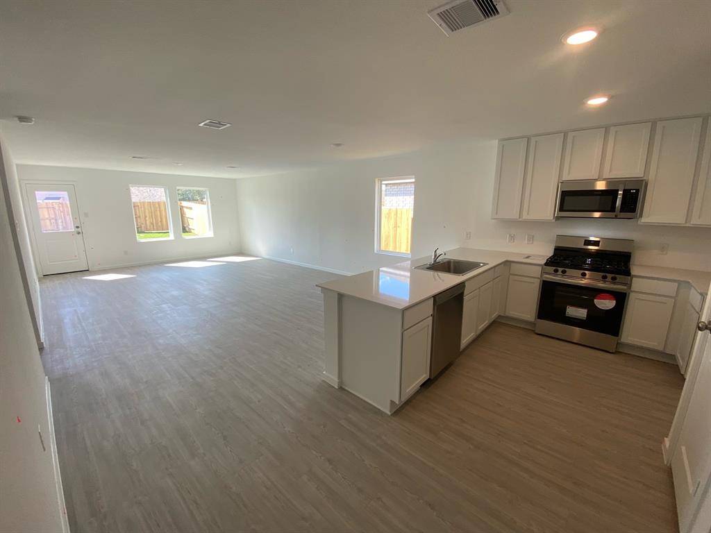 Magnolia, TX 77354,282 Douglas Hills DR