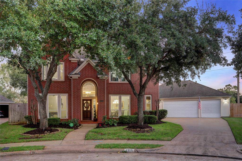 Sugar Land, TX 77479,1315 Gray Hills CT