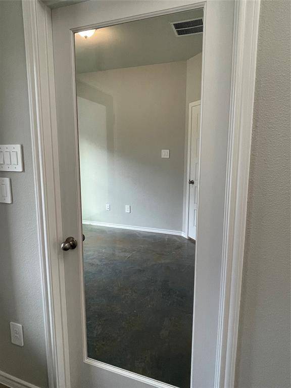 Conroe, TX 77303,10388 Royal Duaine