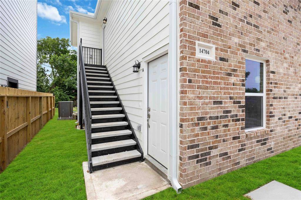 Houston, TX 77085,14704 Ohara DR #B