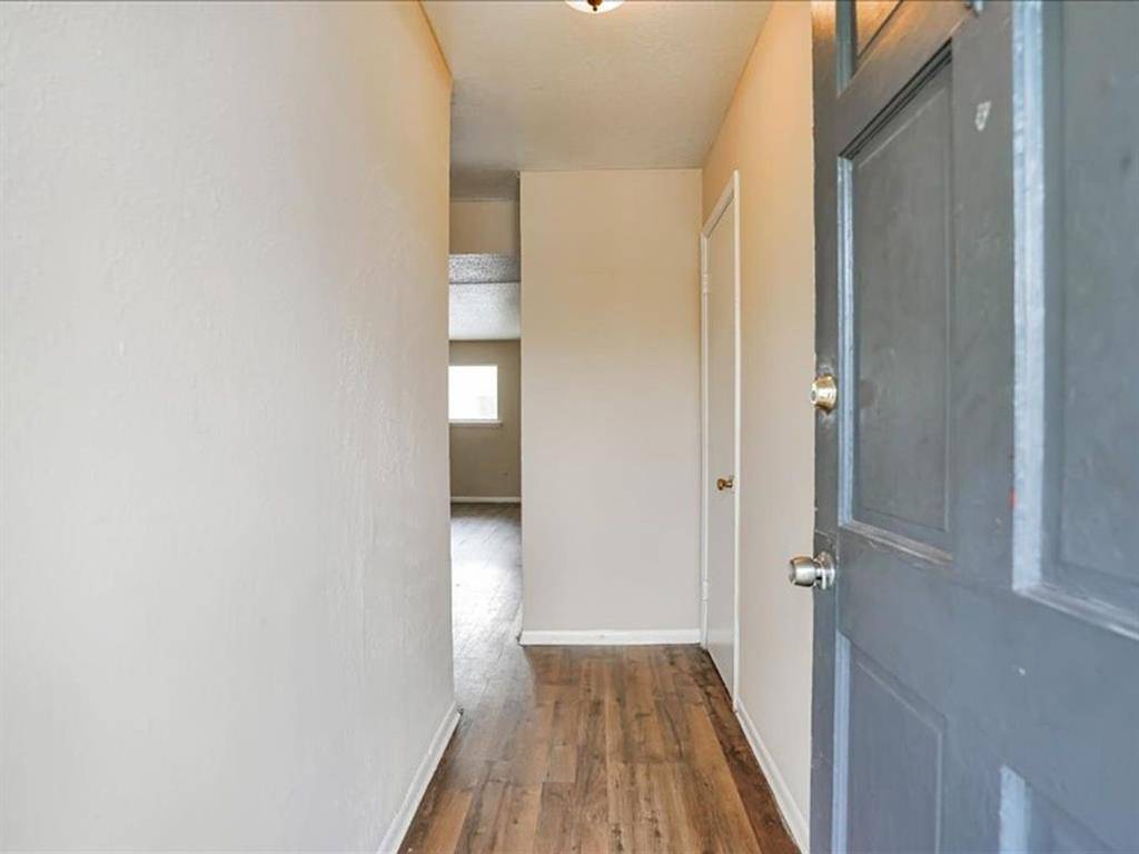 Houston, TX 77060,427 Hollyvale DR #10