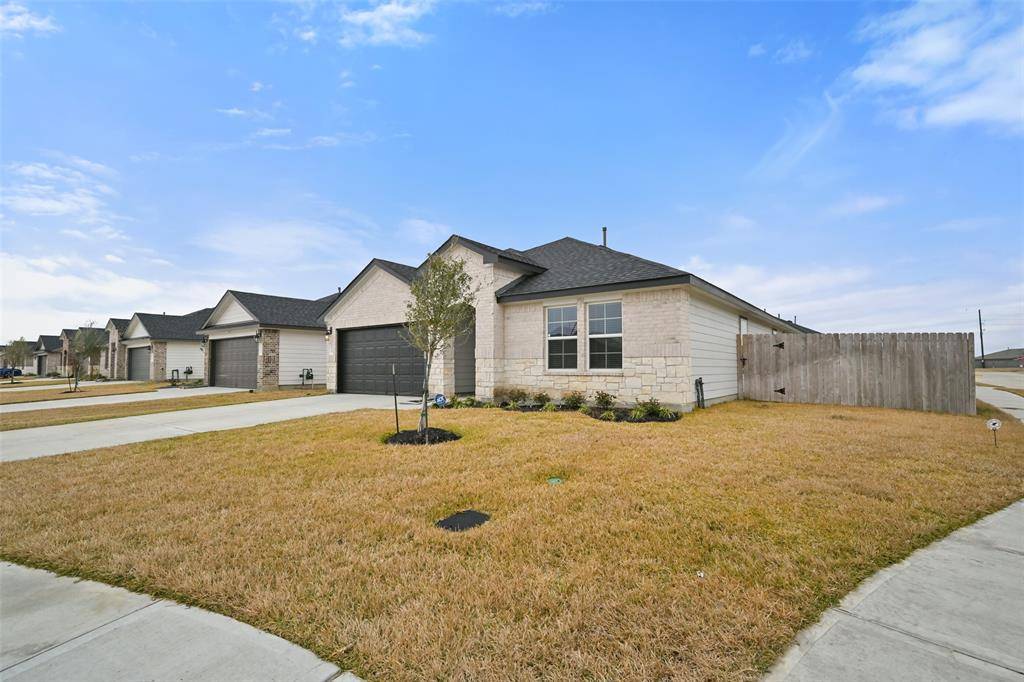 Rosharon, TX 77583,1139 Hughes Crossing DR