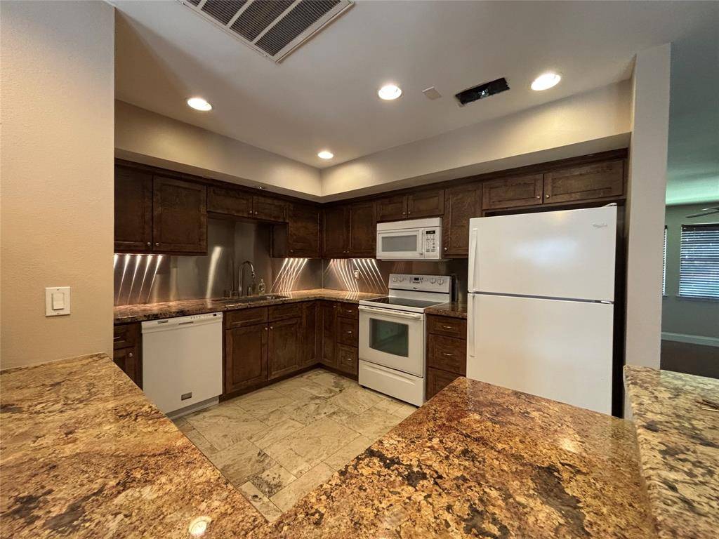 Houston, TX 77043,2219 Triway LN #240