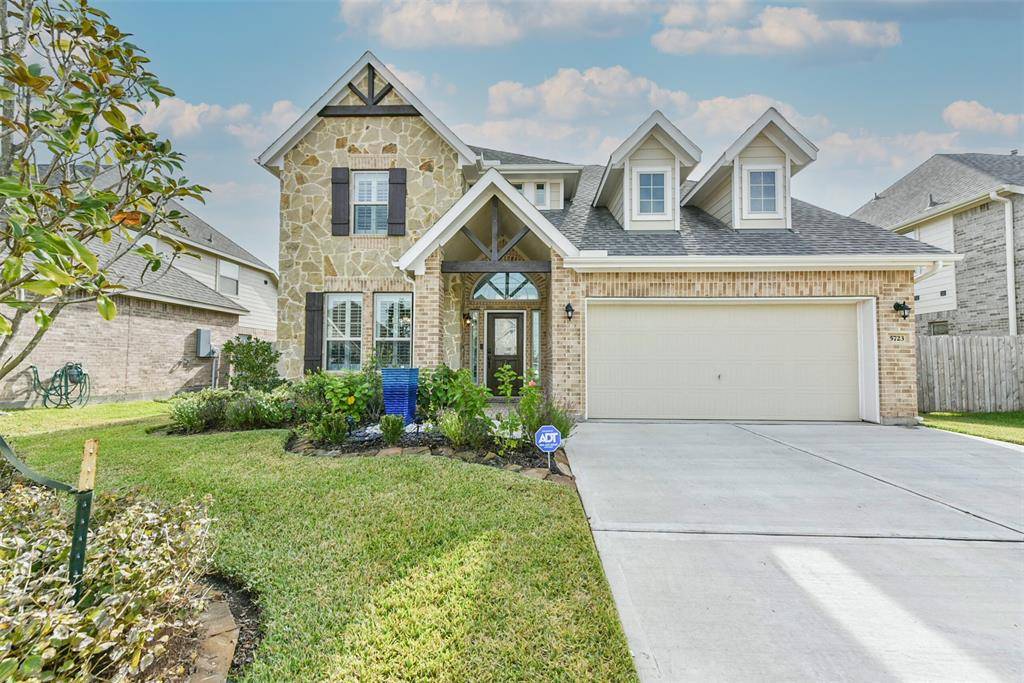 Pasadena, TX 77505,5723 Hillcrest CT