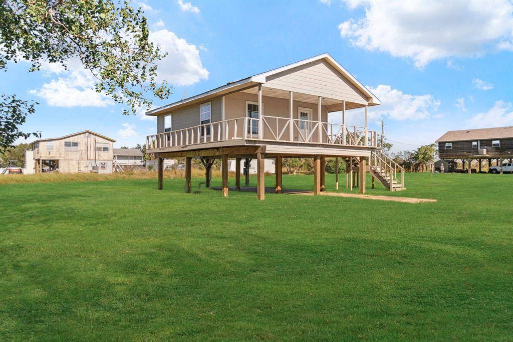 Freeport, TX 77541,5011 County Road 476D