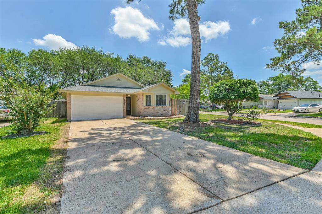 Houston, TX 77064,9251 Autumnsong DR