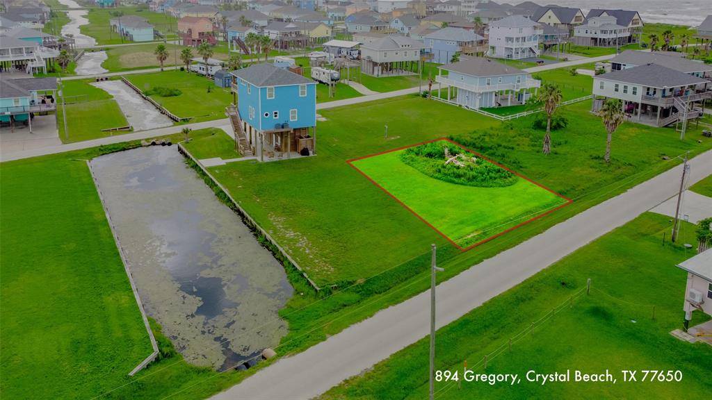 Crystal Beach, TX 77650,898 Gregory