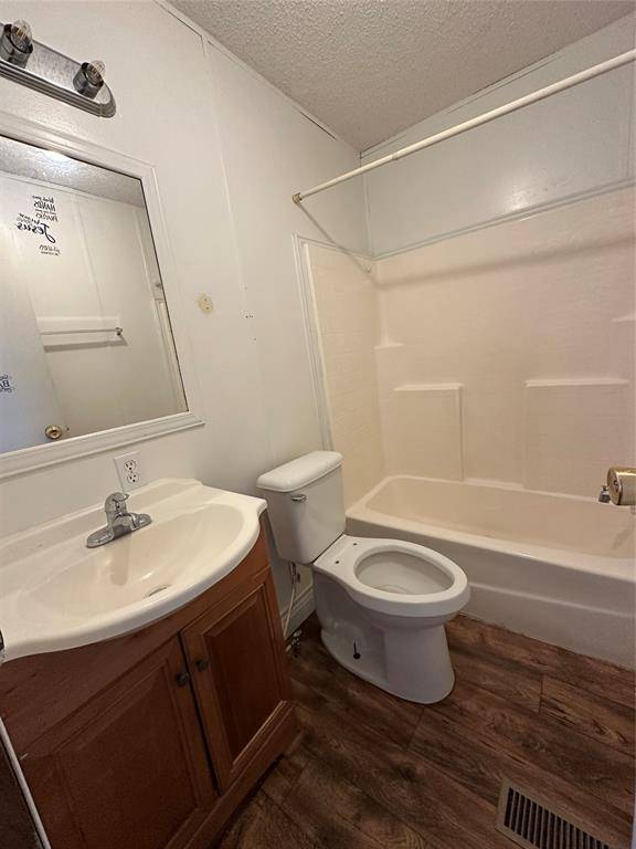 Buna, TX 77612,181 County Road 741