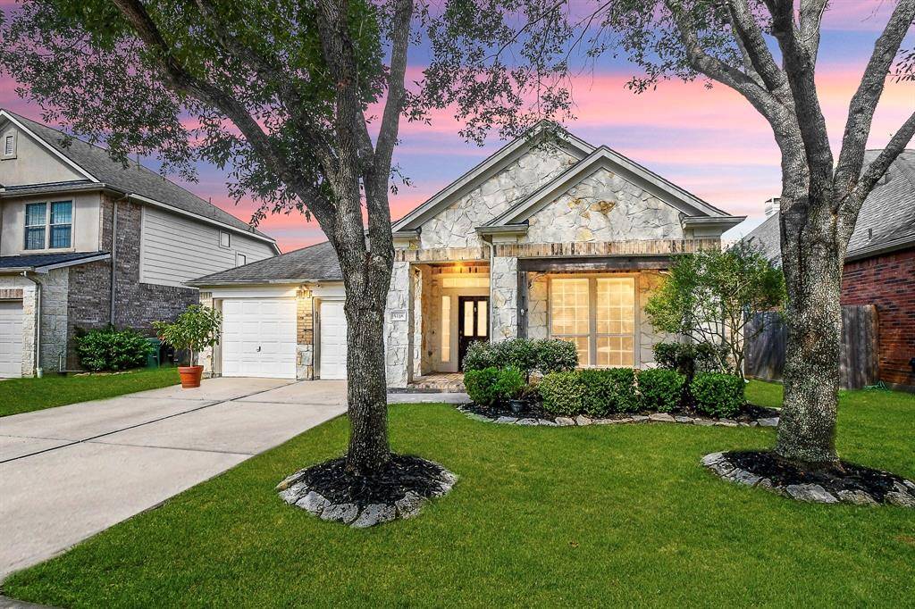 Sugar Land, TX 77479,5118 Autumn Rose LN