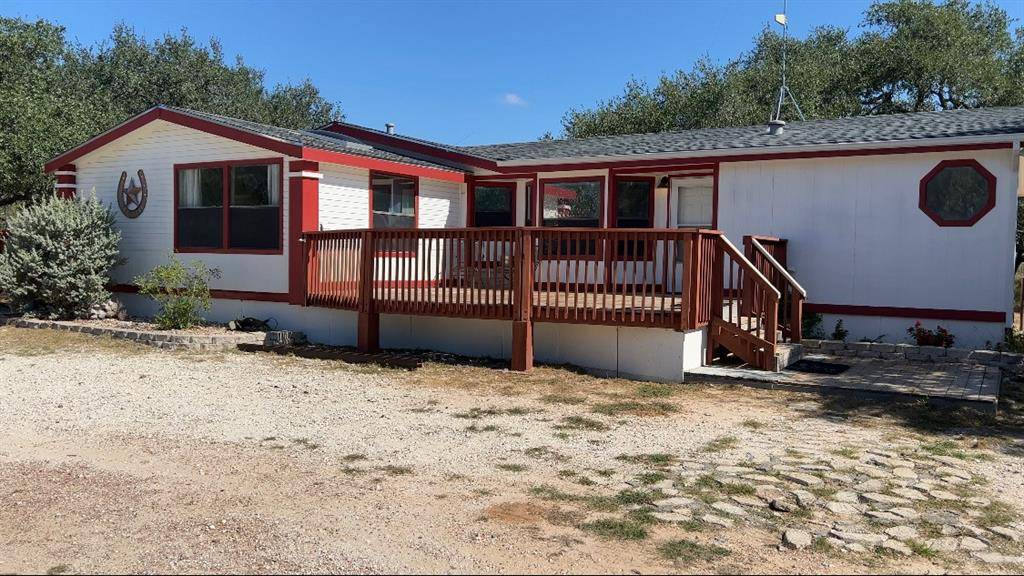 Natalia, TX 78059,1371 County Road 785