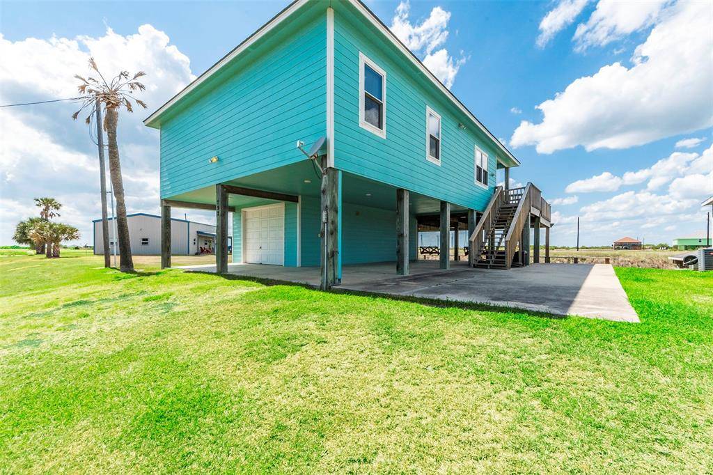 Port Lavaca, TX 77979,792 County Rd 306