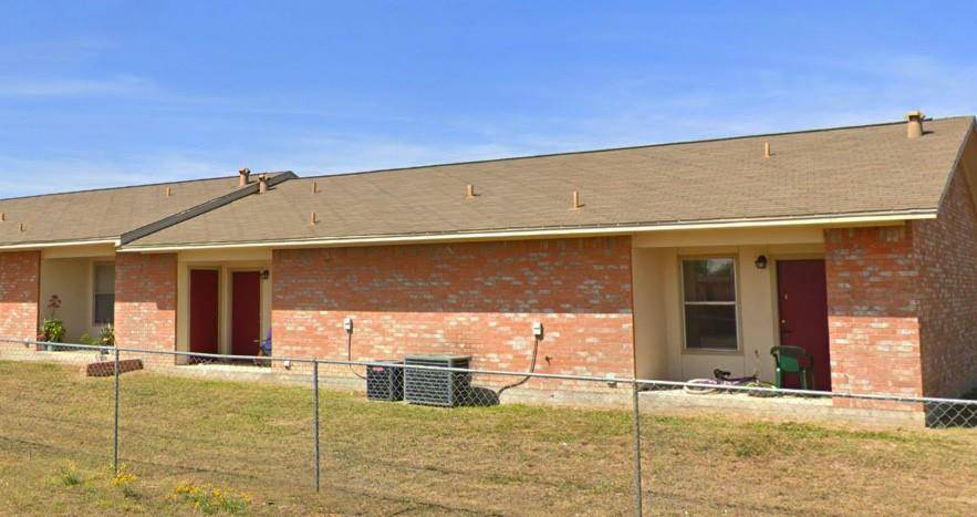 Zapata, TX 78076,2300 Alamo St