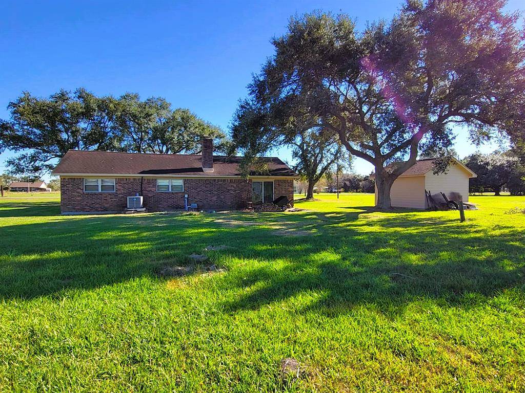 Alvin, TX 77511,5002 County Road 558