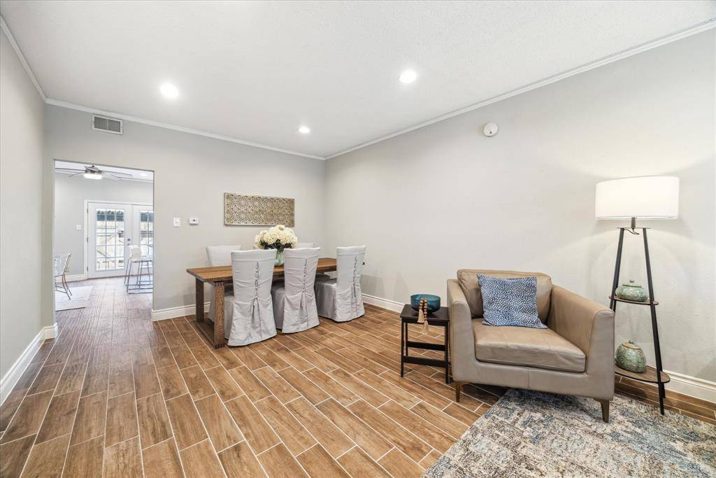 Houston, TX 77079,840 Threadneedle ST #184