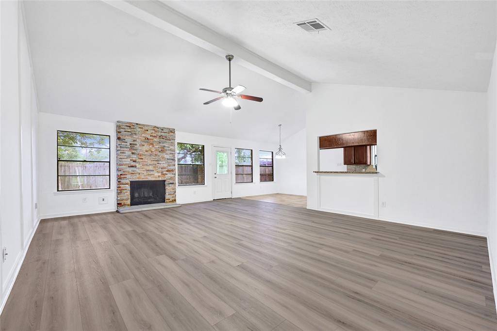 Sugar Land, TX 77479,2730 Mesquite DR