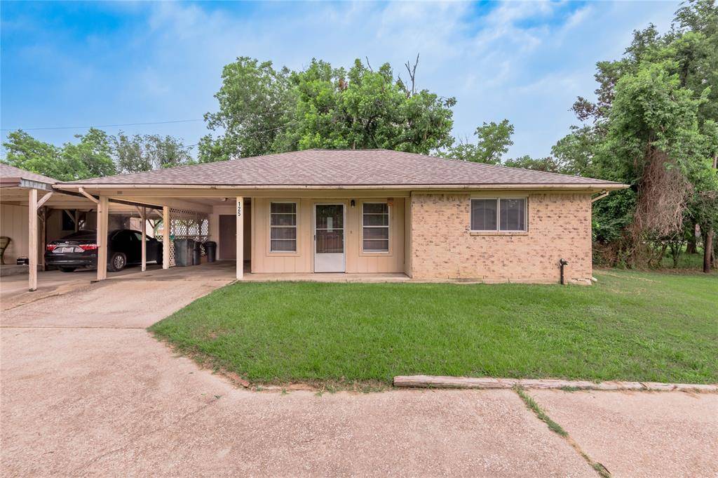 Trinity, TX 75862,125 Lee LN