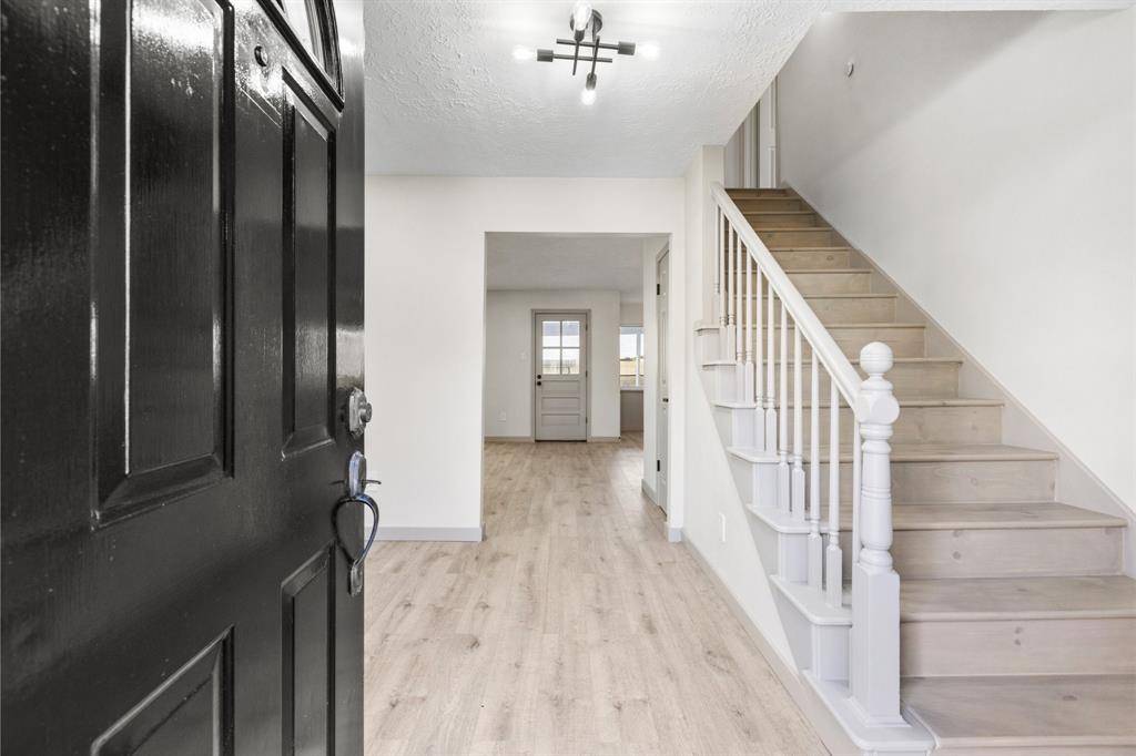 Houston, TX 77066,5919 Green Springs DR