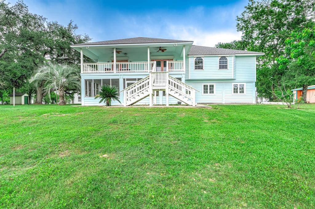 Sargent, TX 77414,383 County Road 296