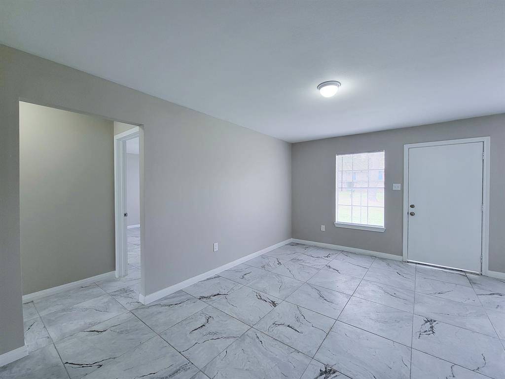 Dickinson, TX 77539,3206 Lobit DR #51