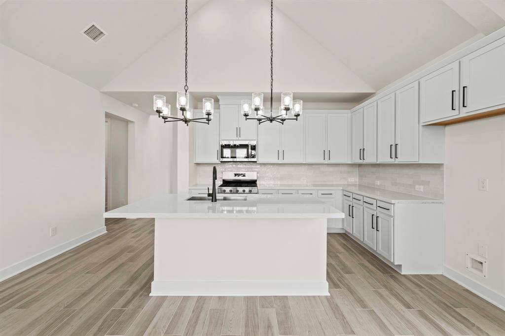 New Caney, TX 77357,28726 Mount Bonnell DR