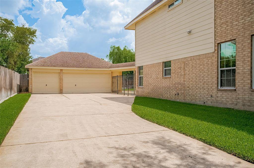 Katy, TX 77494,24922 Falcon Hollow LN