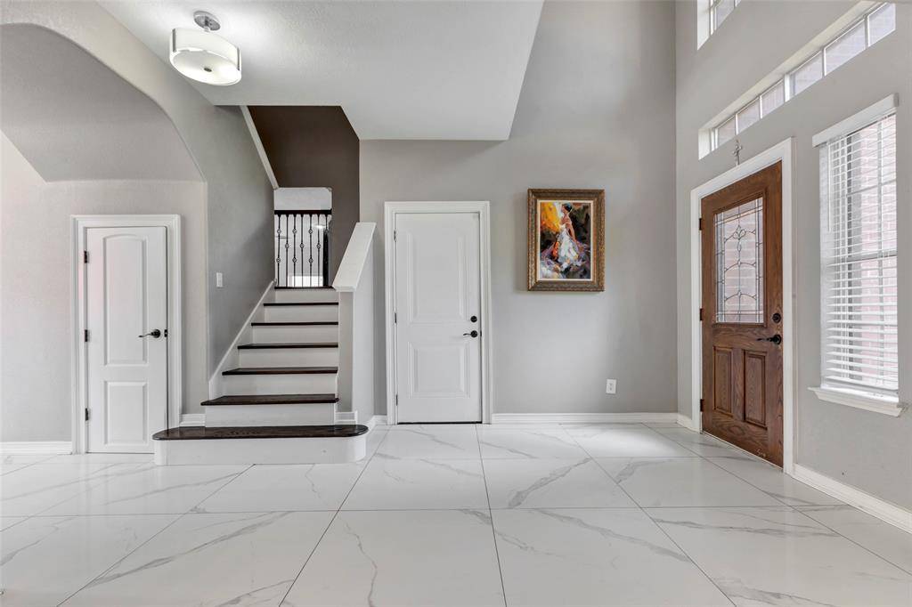 Highlands, TX 77562,1003 Highland Woods DR