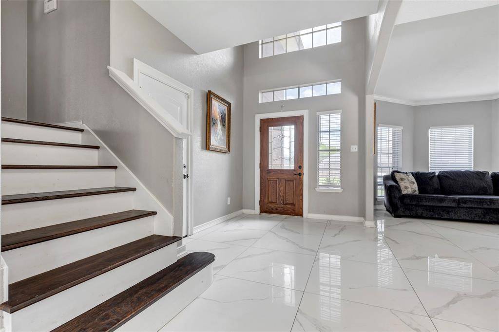 Highlands, TX 77562,1003 Highland Woods DR