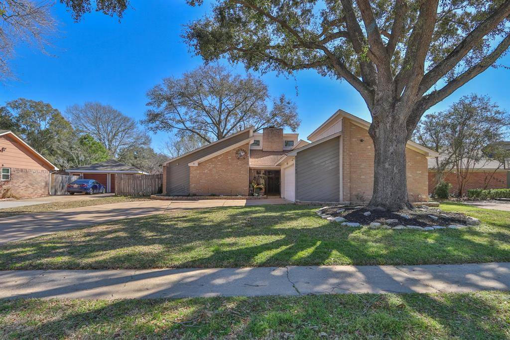 Houston, TX 77084,15743 Boulder Oaks DR