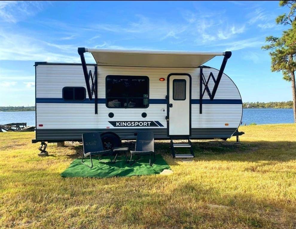 Highlands, TX 77562,1322 Clear Lake RD