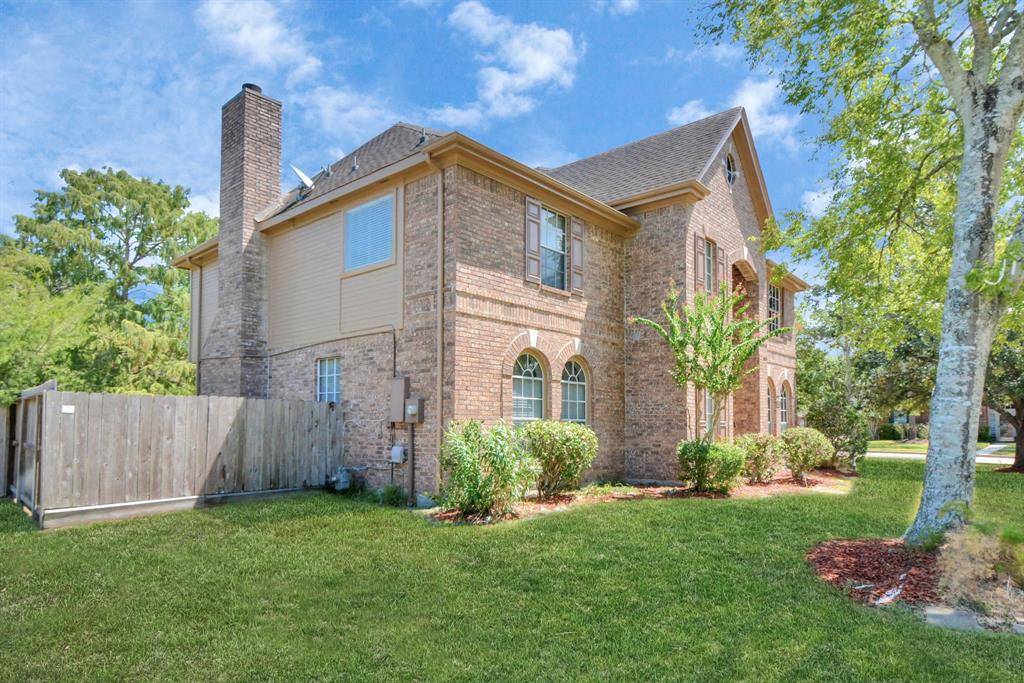 Friendswood, TX 77546,607 Fernwood DR