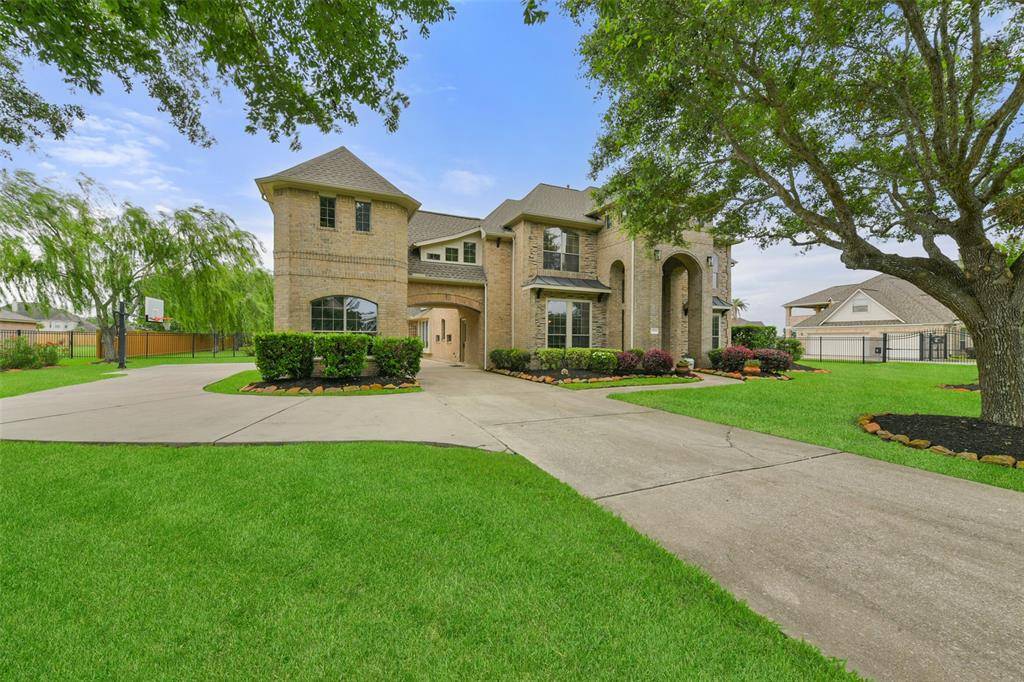 League City, TX 77573,1808 Lake Landing DR