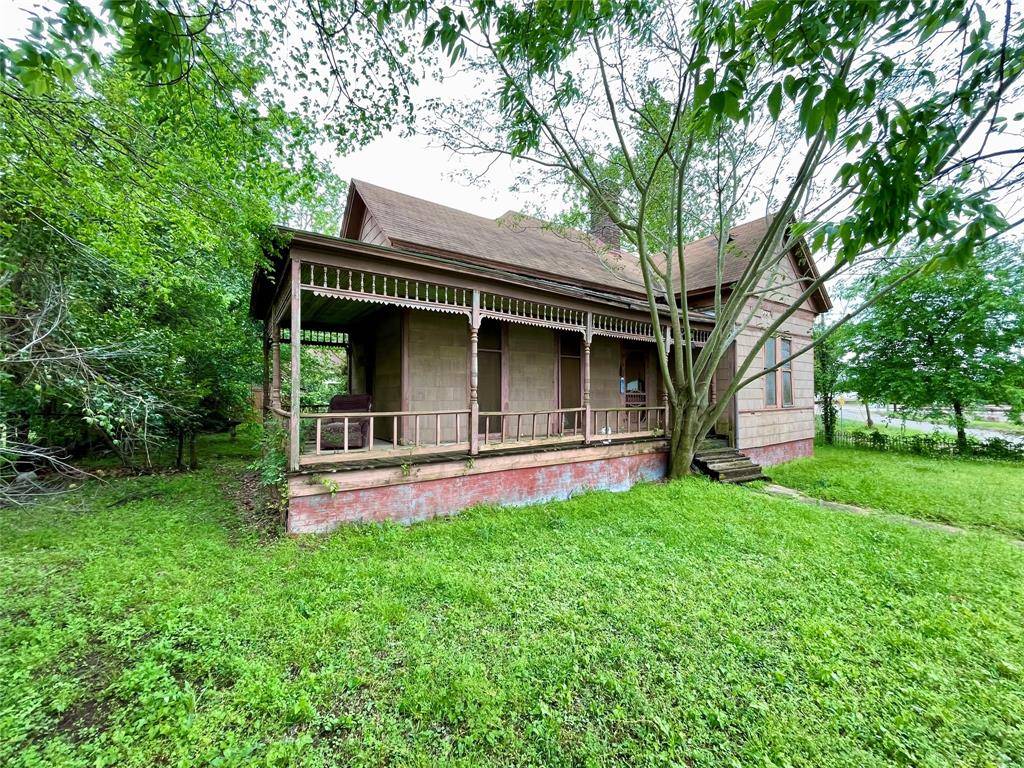 Palestine, TX 75801,308 W Reagan ST