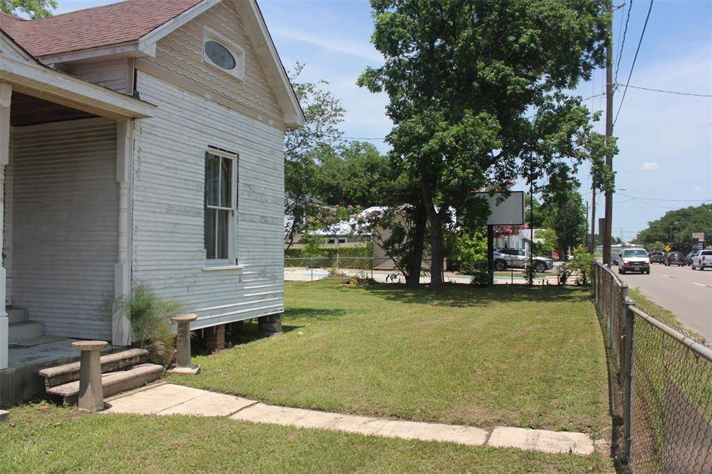 Tomball, TX 77375,306 E Main ST