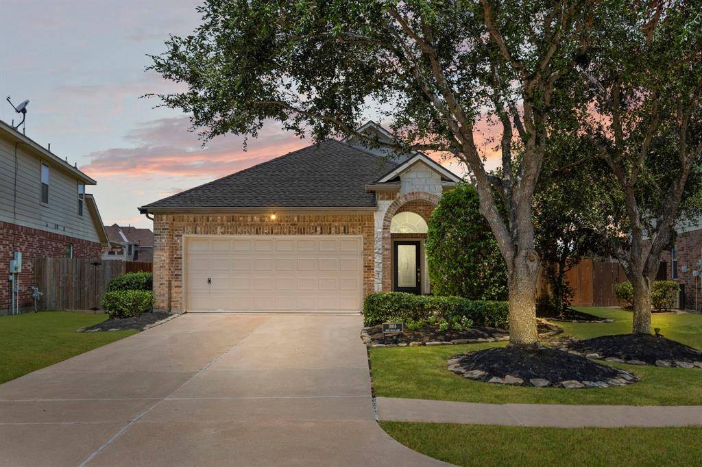 Pearland, TX 77581,1808 High Falls LN