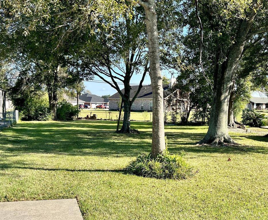 Port Neches, TX 77651,Pt of lot 9 Staton LN