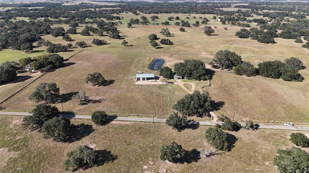 Yoakum, TX 77995,68 Thiele RD