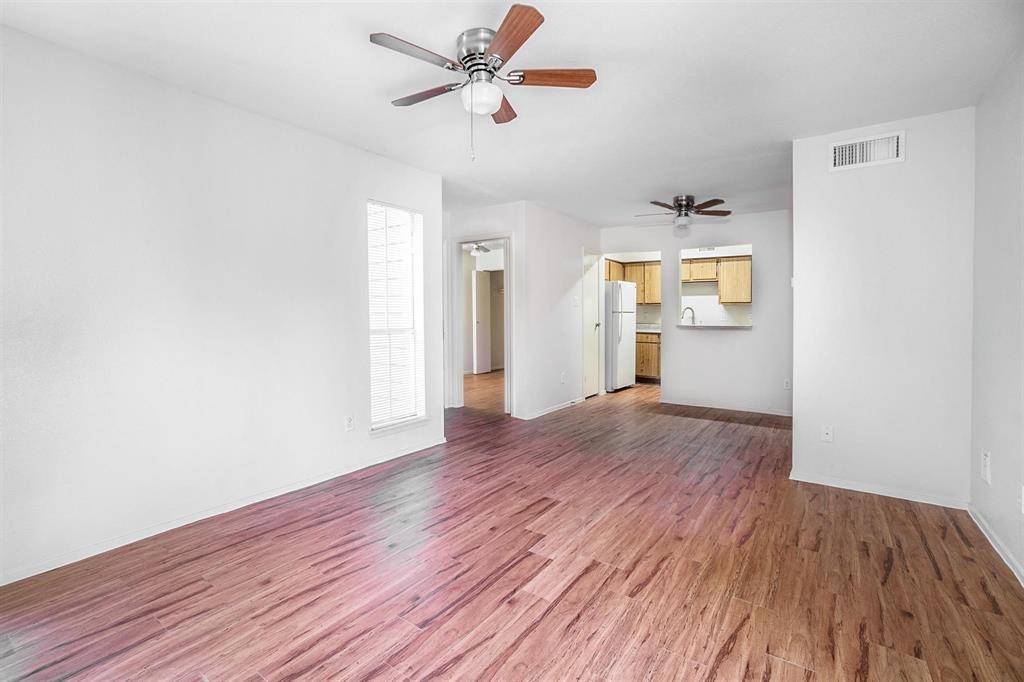 Webster, TX 77058,18515 Egret Bay BLVD #909