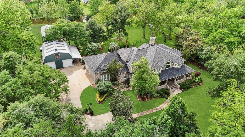 Sugar Land, TX 77479,6111 Creekview DR