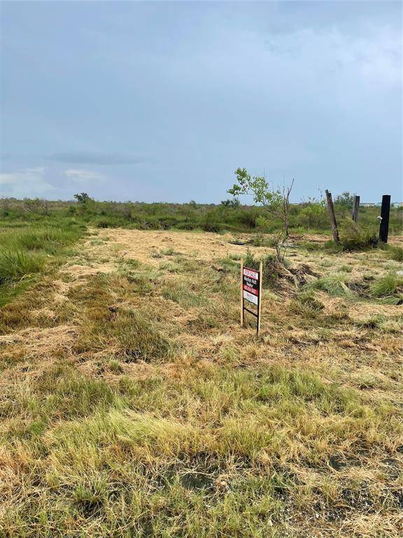 Gilchrist, TX 77617,1106 Faggards Slip