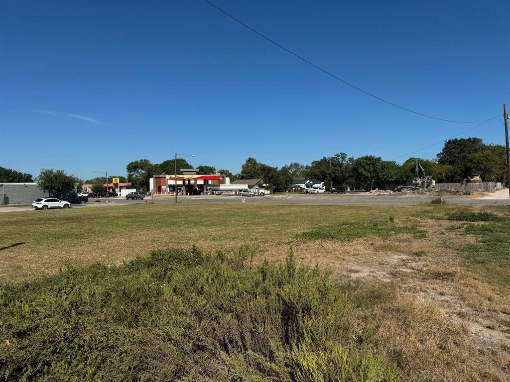 Texas City, TX 77590,1119 6th ST N