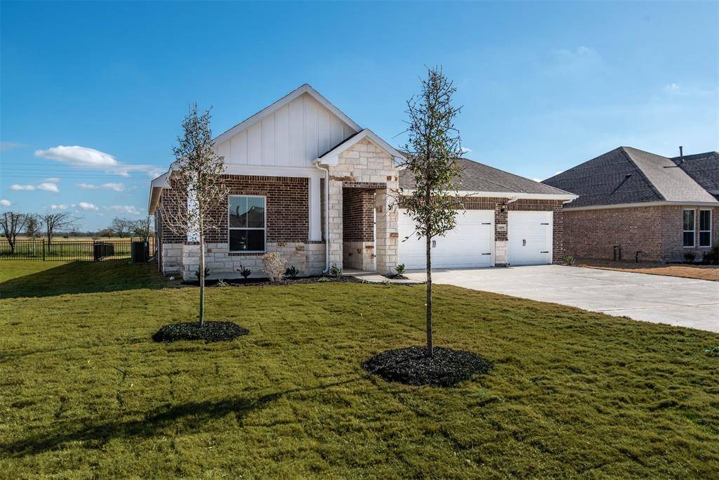 Navasota, TX 77868,2409 Three Wood Way