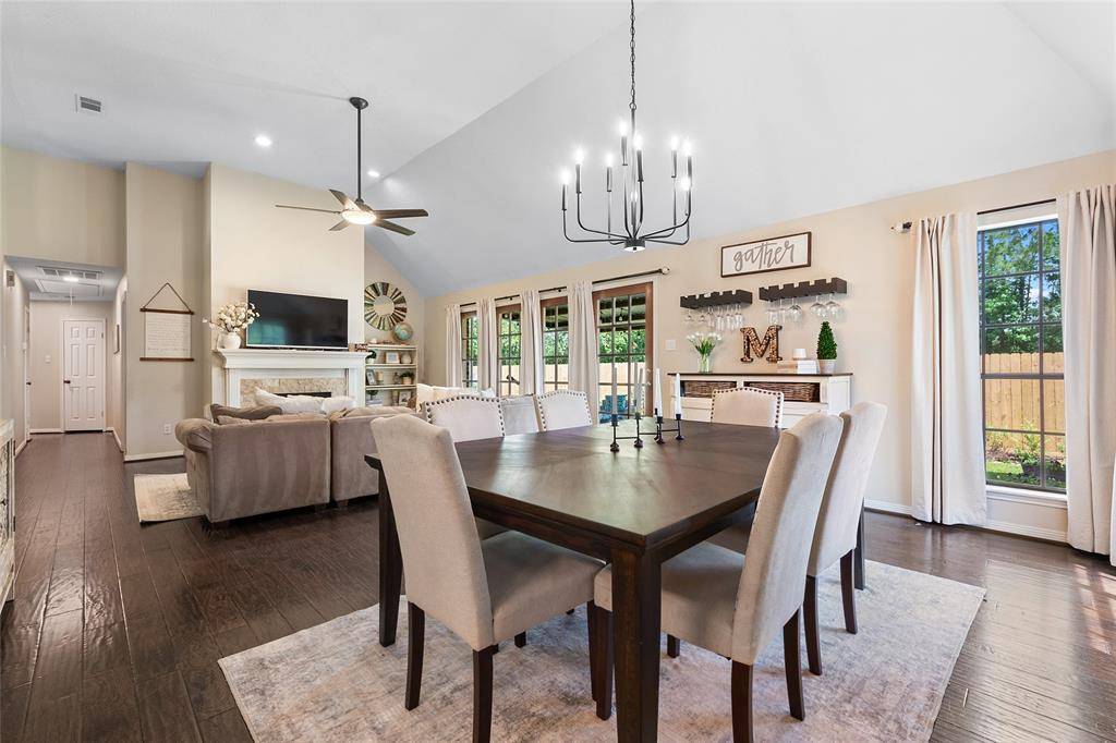 Friendswood, TX 77546,2403 S Mission CIR
