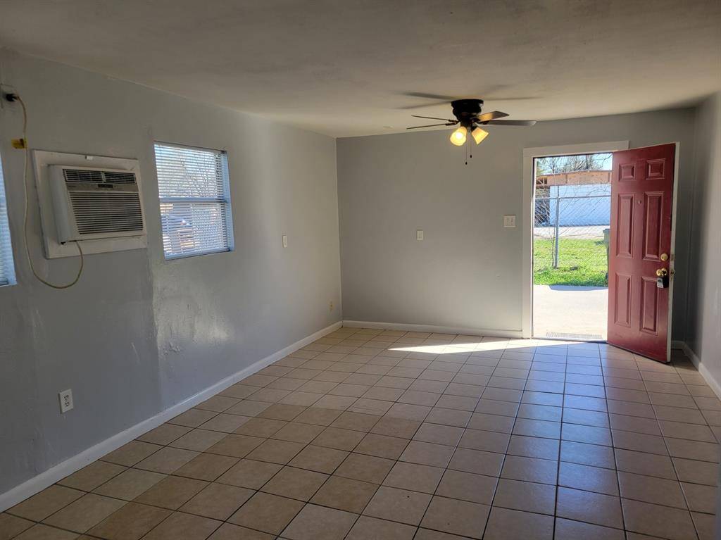 Houston, TX 77061,7518 Morley ST #6