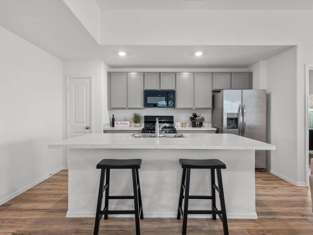 La Marque, TX 77568,512 Maple Bend
