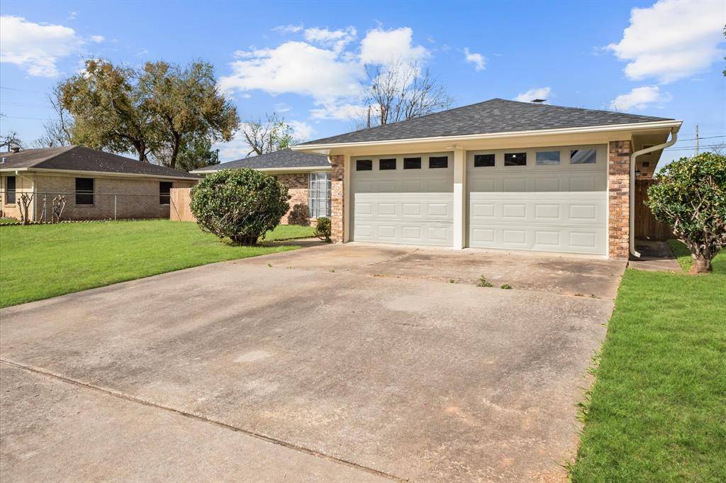 Sugar Land, TX 77498,509 Ash ST