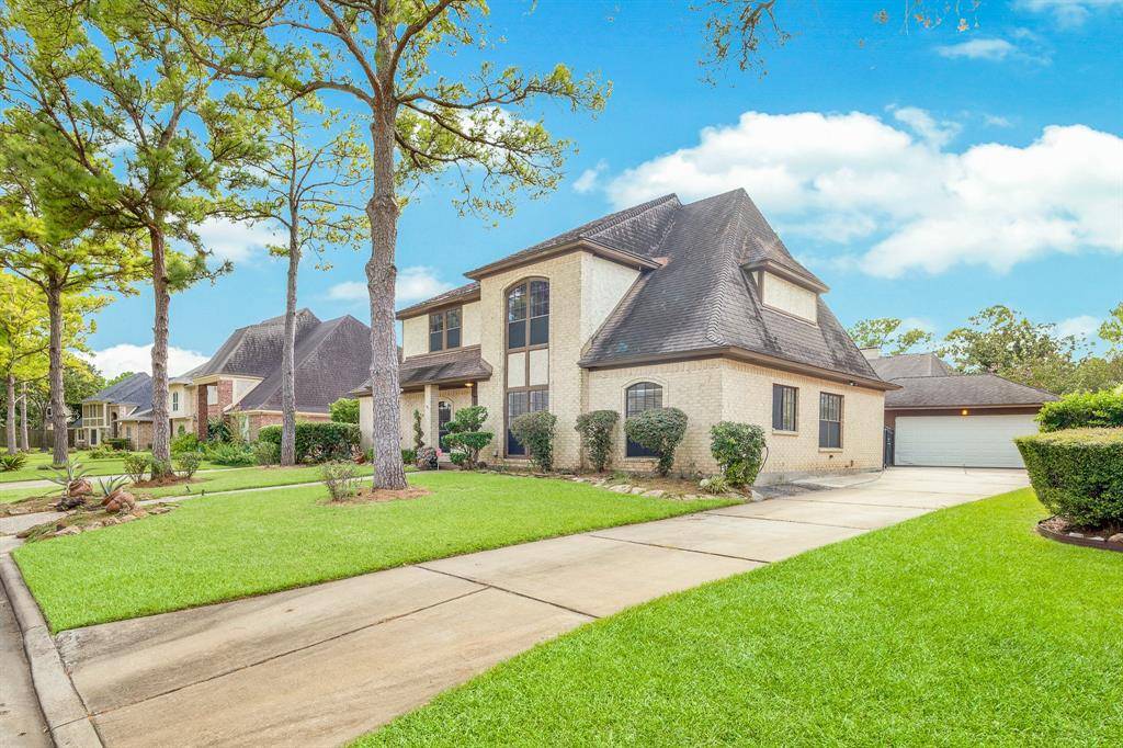 Sugar Land, TX 77498,9714 Calverton DR