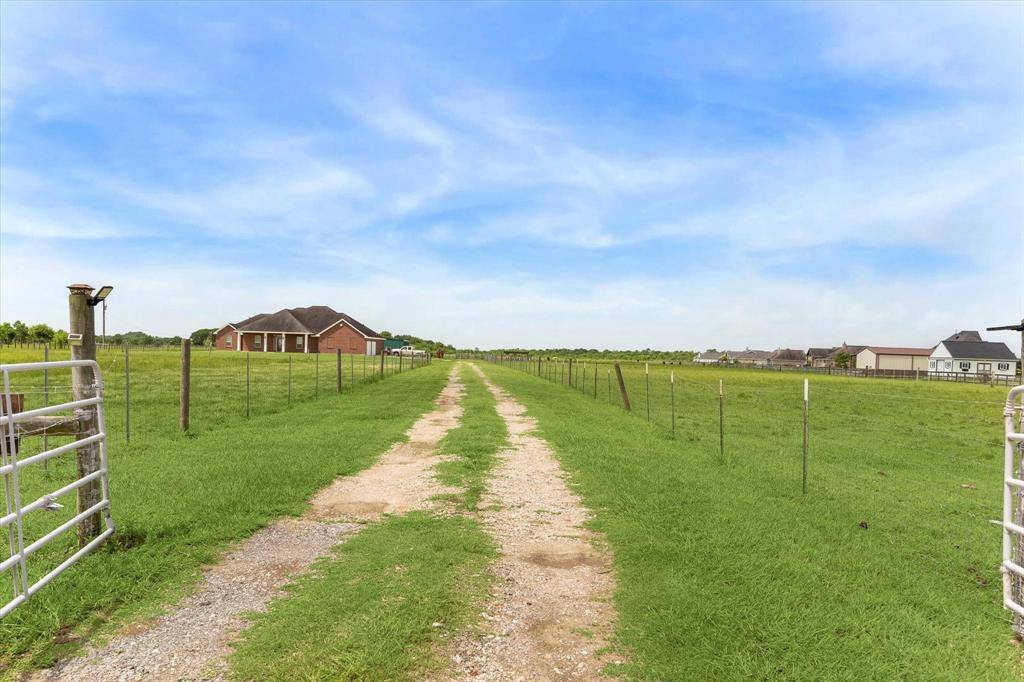 Alvin, TX 77511,3850 Fm 2917 RD
